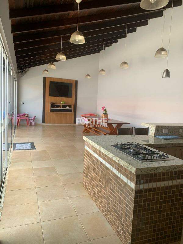 Casa à venda no Recanto Tropical: