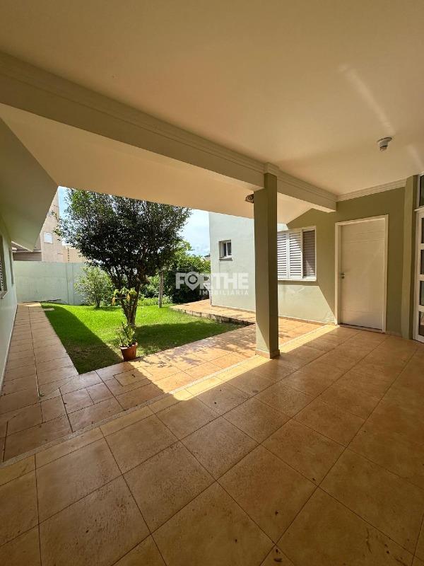 Casa em Condomínio à venda no Country: 