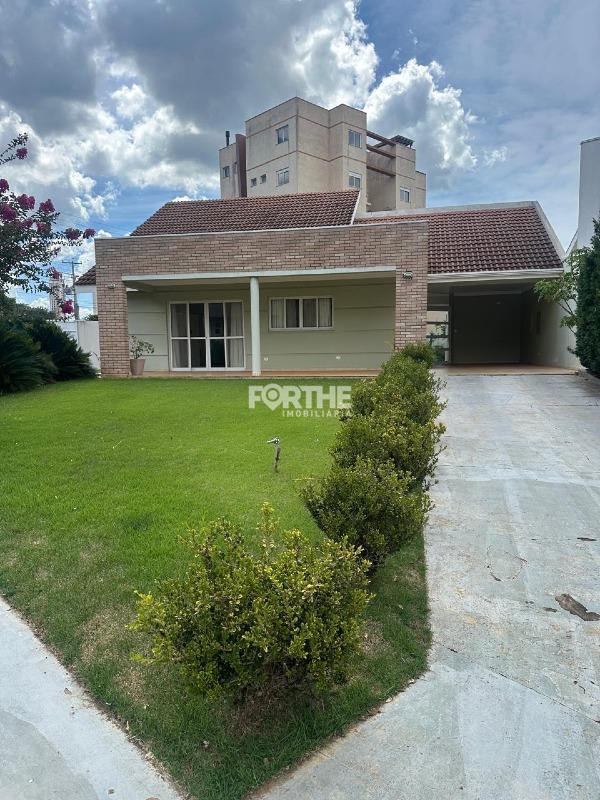 Casa em Condomínio à venda no Country: 