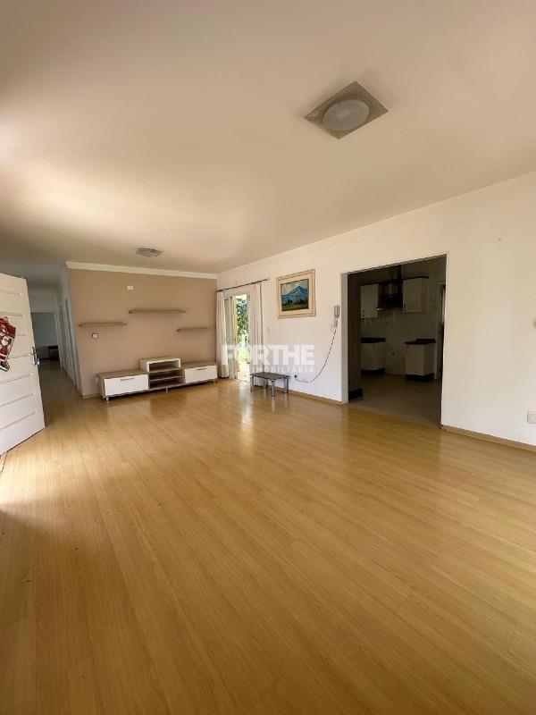 Casa em Condomínio à venda no Country: 