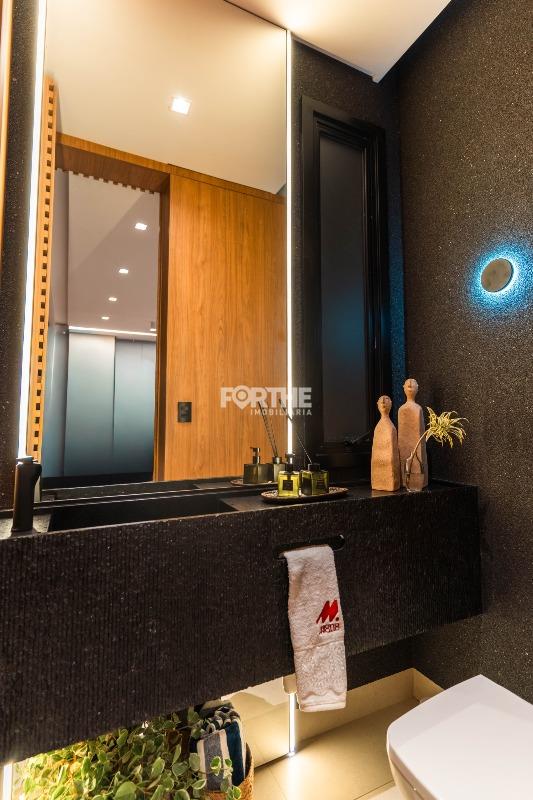 Sobrado em condomínio à venda no FAG: