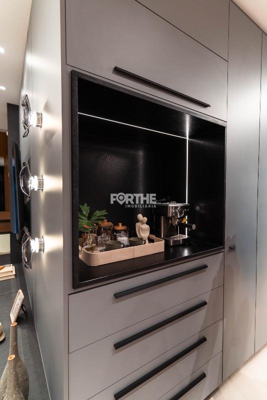 Sobrado em condomínio à venda no FAG: