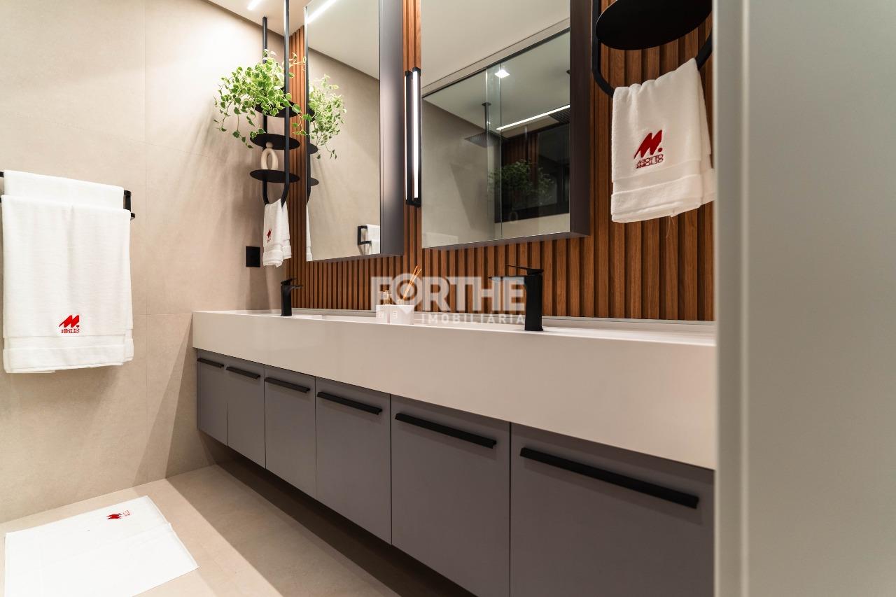 Sobrado em condomínio à venda no FAG: