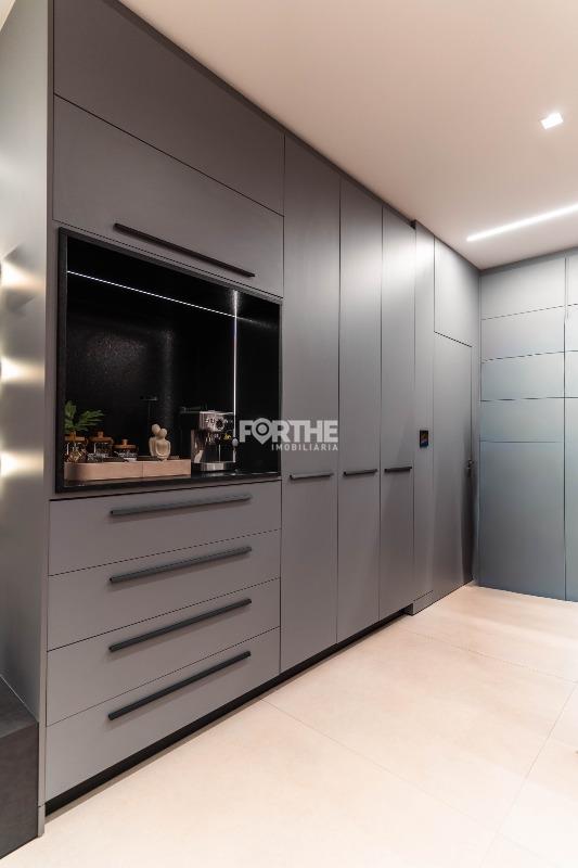 Sobrado em condomínio à venda no FAG: