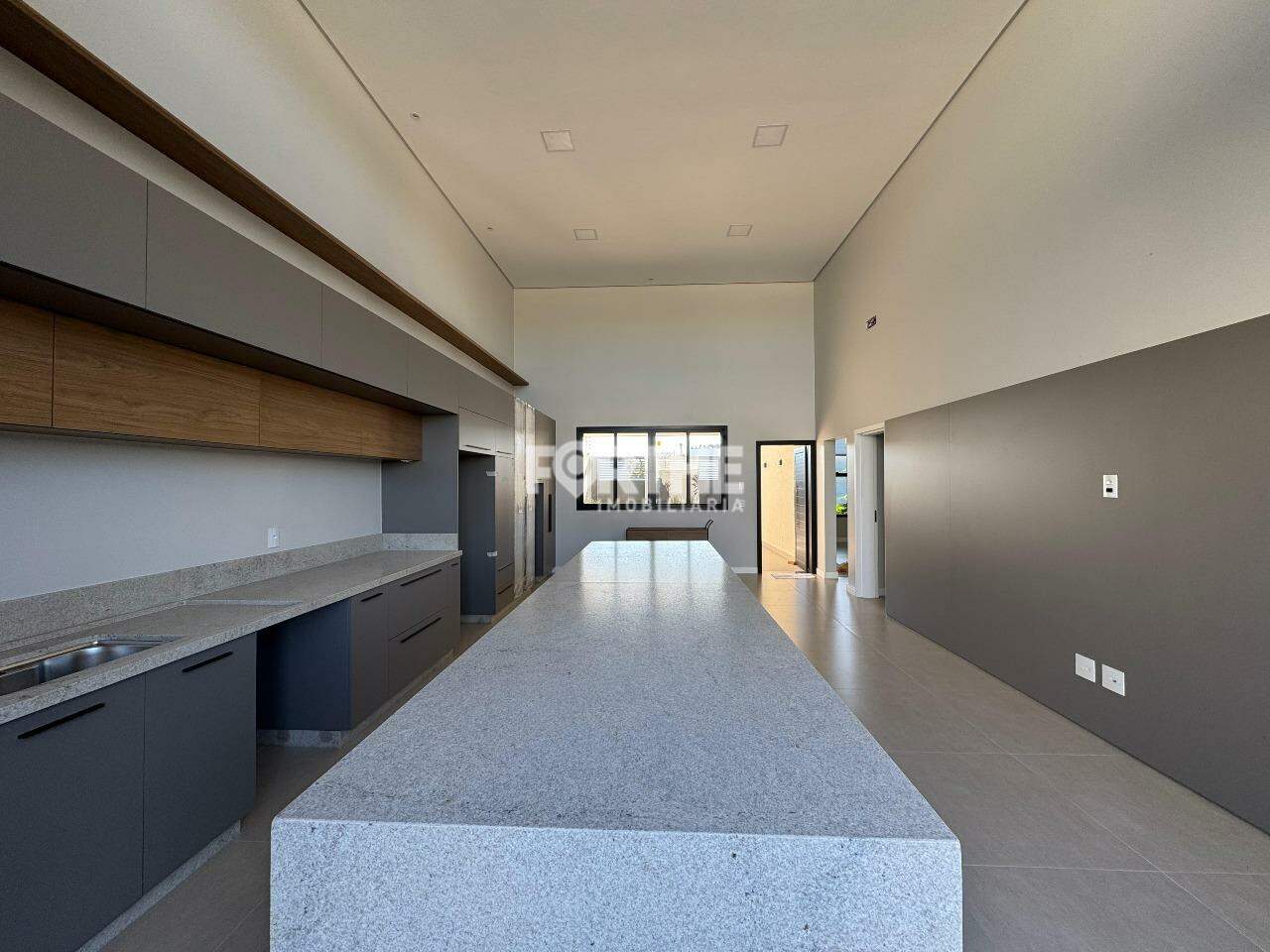 Casa à venda no Recanto Tropical II: 