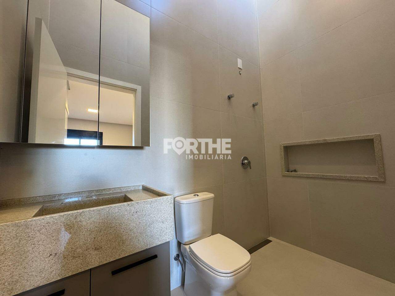 Casa à venda no Recanto Tropical II: 