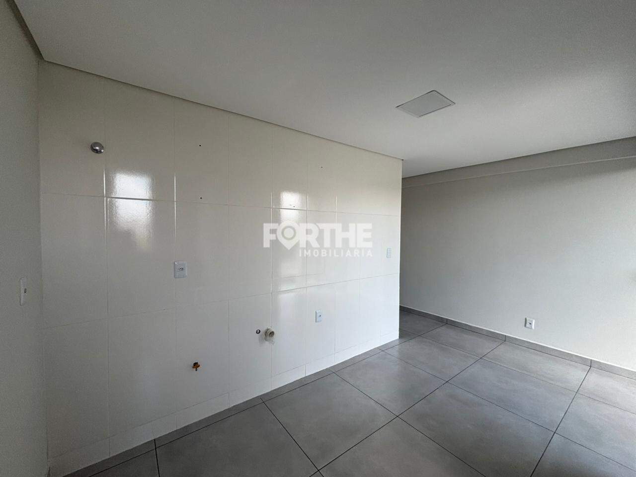 Apartamento para aluguel no Neva: 