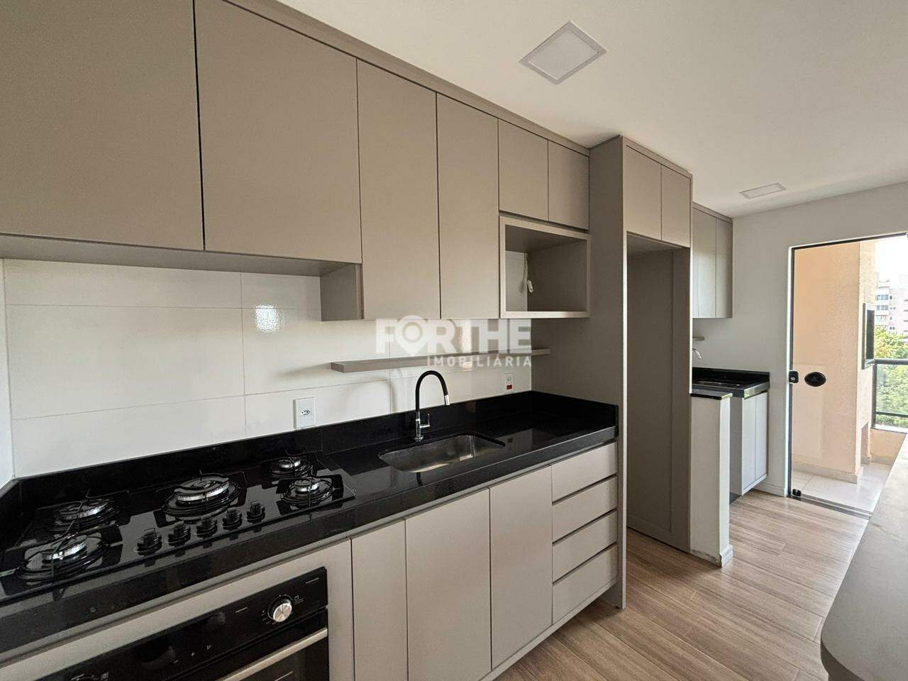 Apartamento para aluguel no Pioneiros Catarinenses: 