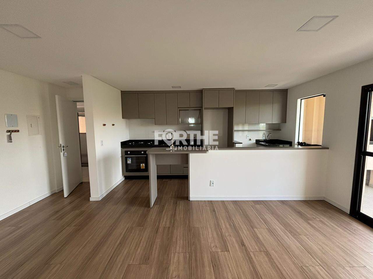 Apartamento para aluguel no Pioneiros Catarinenses: 