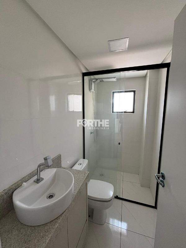 Apartamento para aluguel no Pioneiros Catarinenses: 