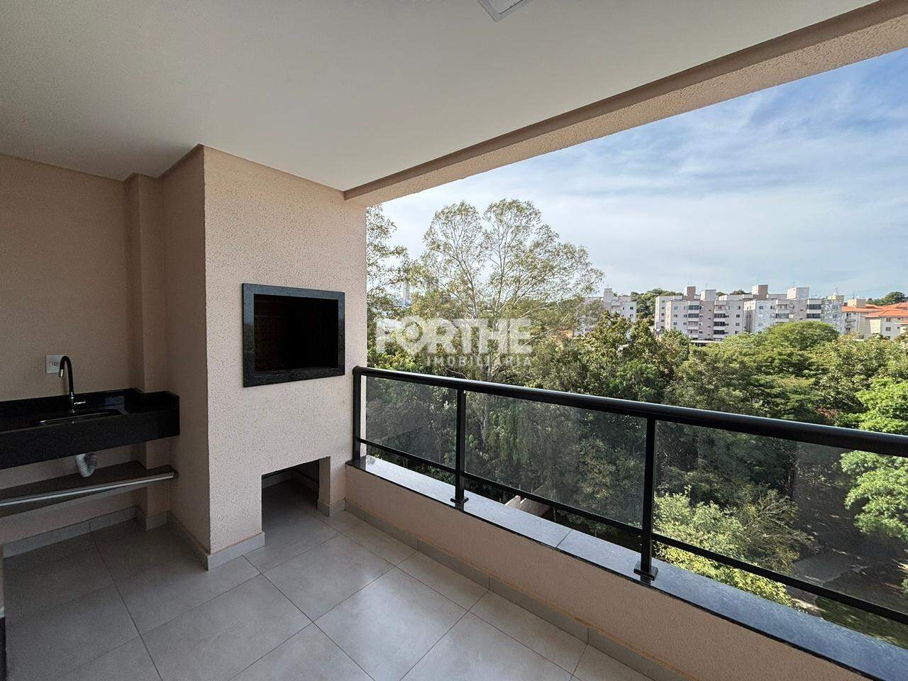 Apartamento para aluguel no Pioneiros Catarinenses: 