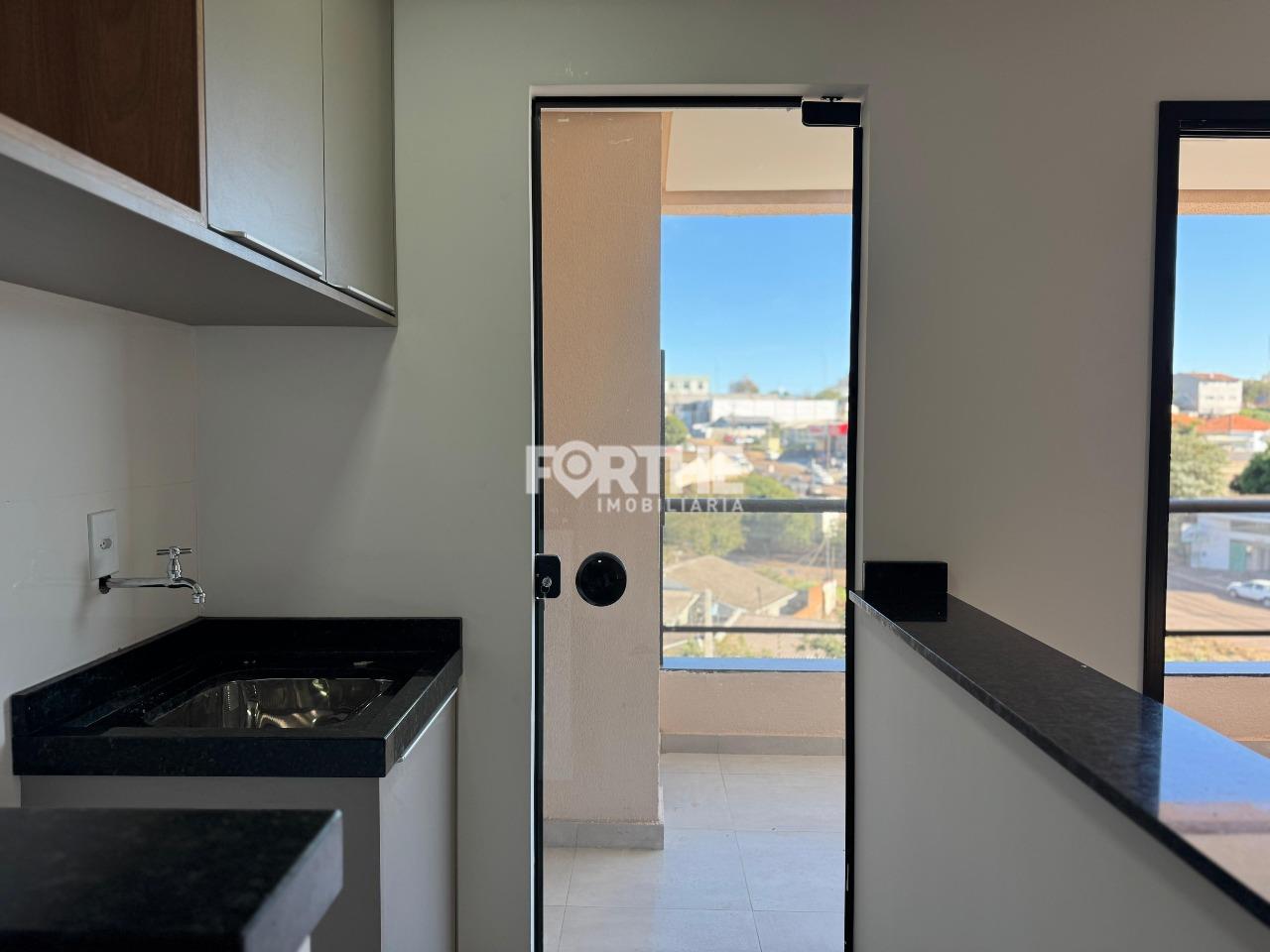 Apartamento para aluguel no Pioneiros Catarinenses: 