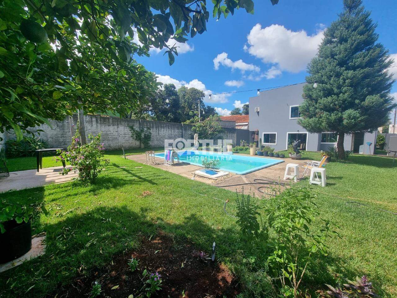 Sobrado à venda no Maria Luiza: 