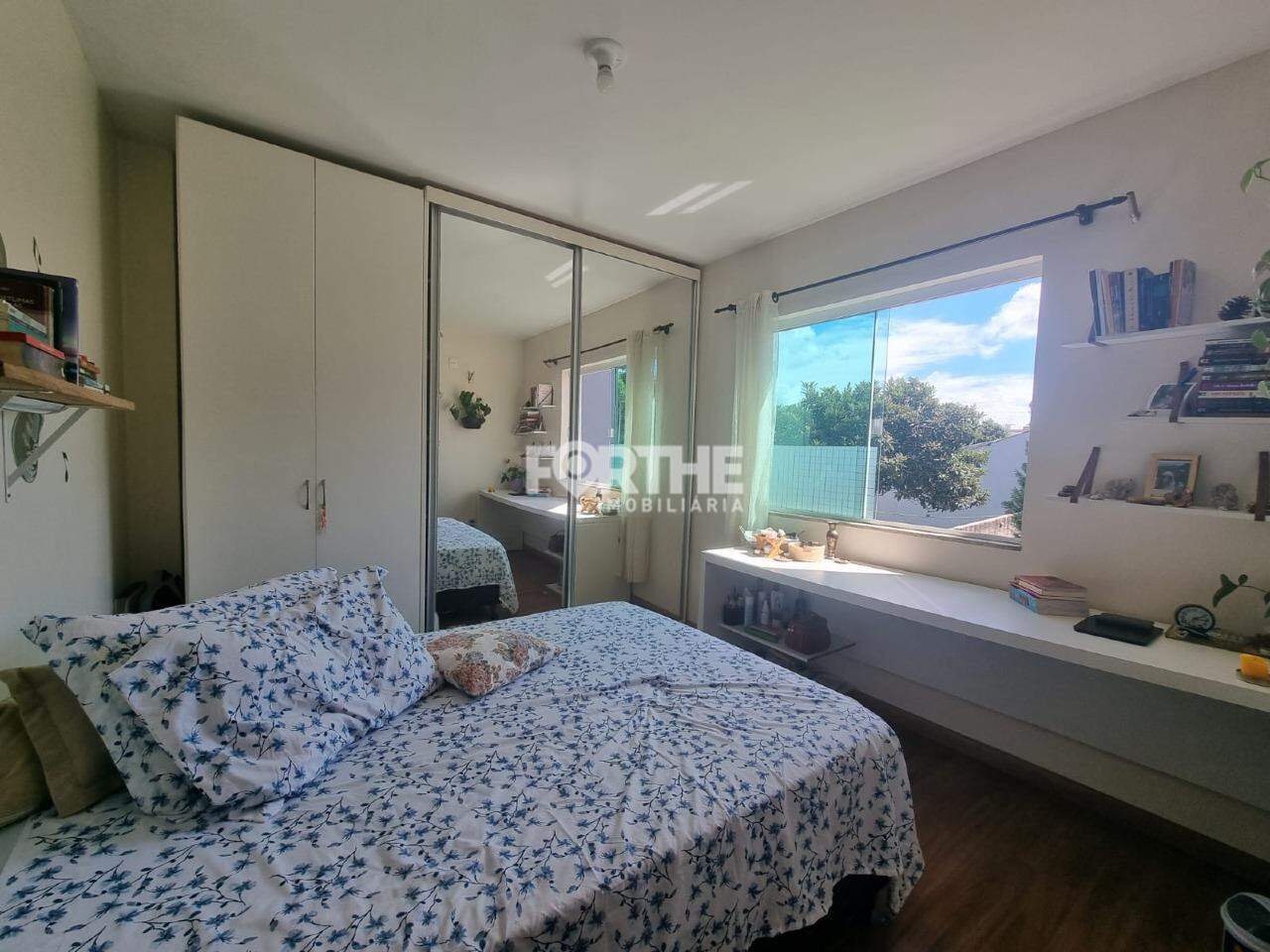 Sobrado à venda no Maria Luiza: 