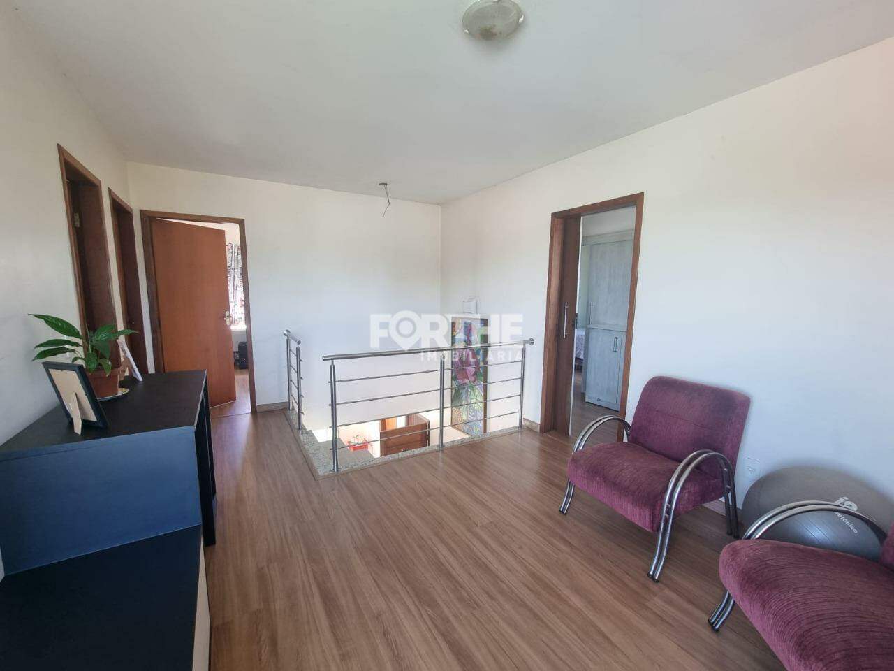 Sobrado à venda no Maria Luiza: 