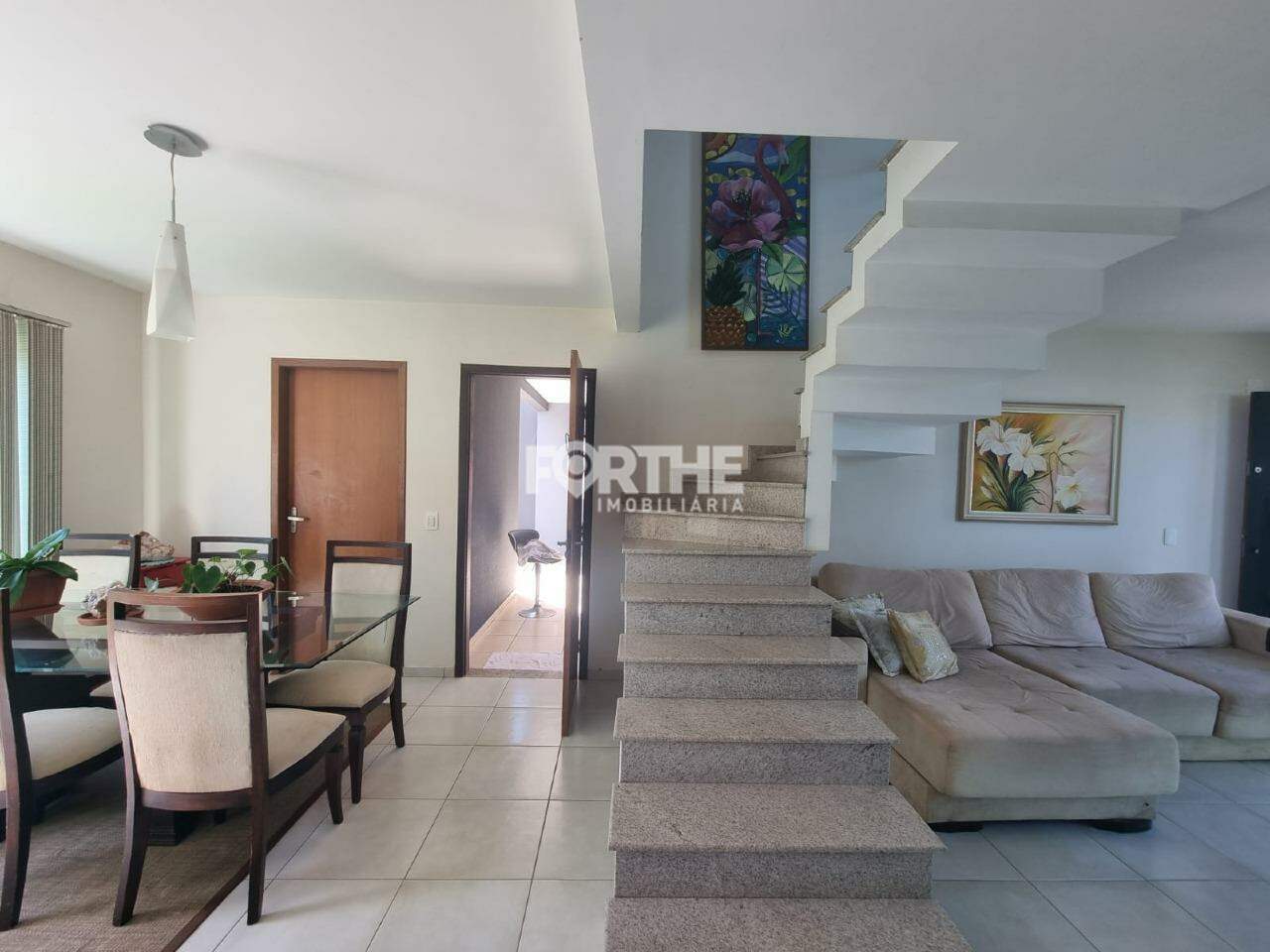 Sobrado à venda no Maria Luiza: 