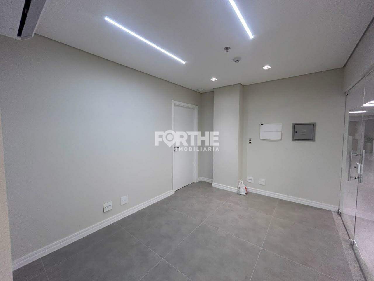 Sala comercial para aluguel no Centro: 