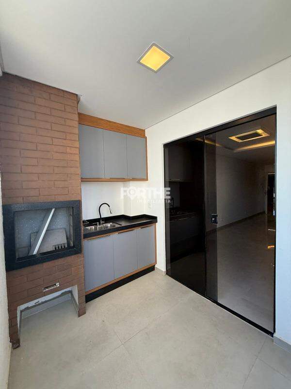 Apartamento à venda no Country: