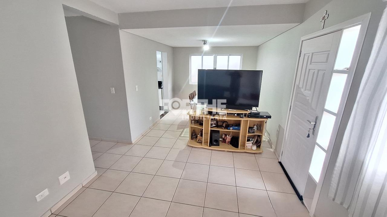 Sobrado em condomínio à venda no FAG: 