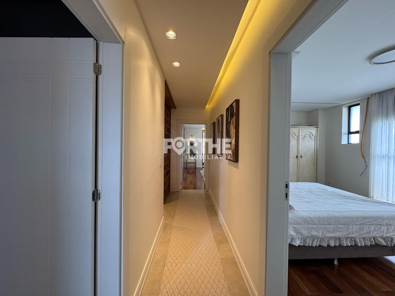 Apartamento à venda no Neva: