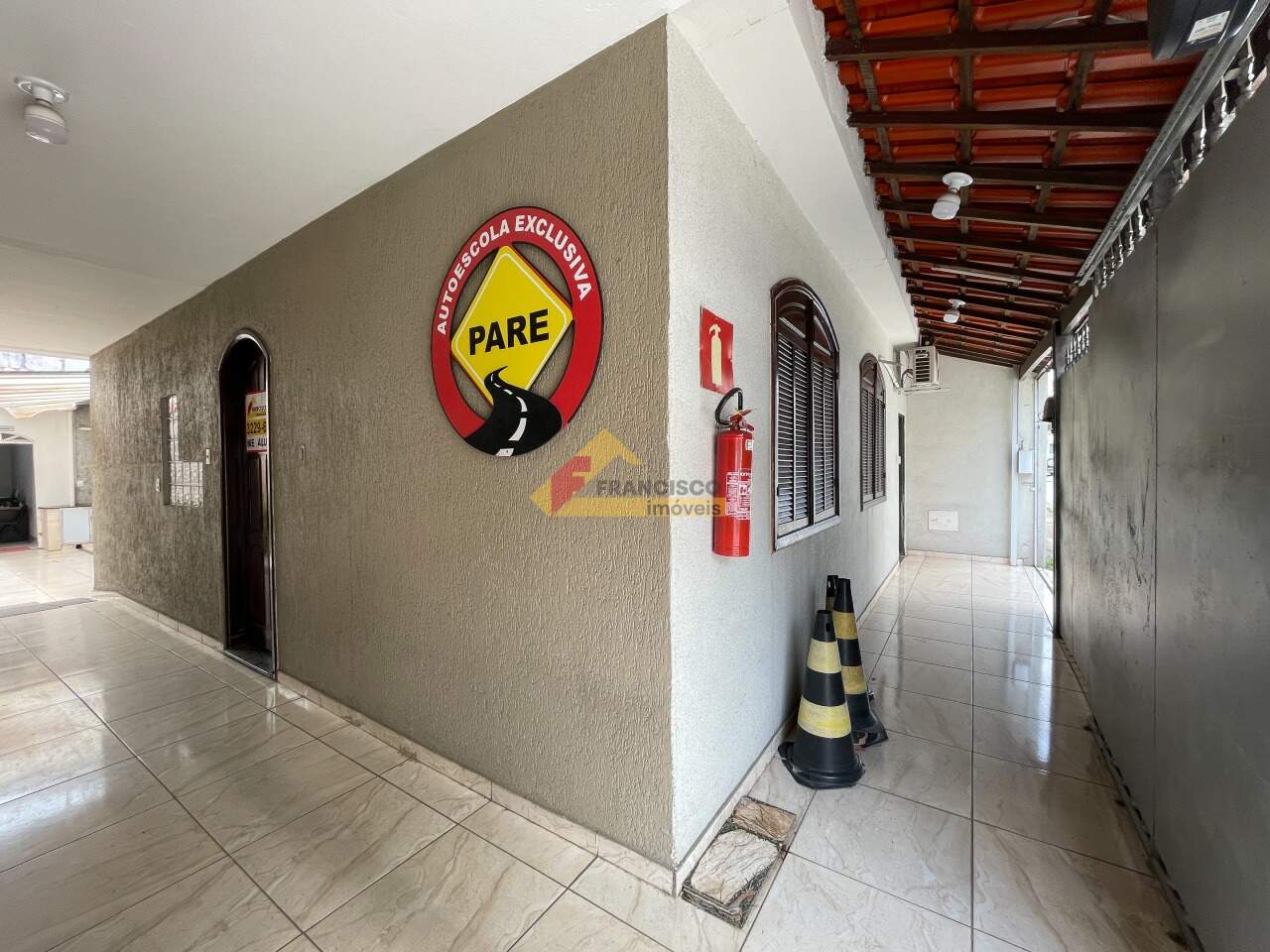 Casa Comercial para aluguel no Bom Pastor: