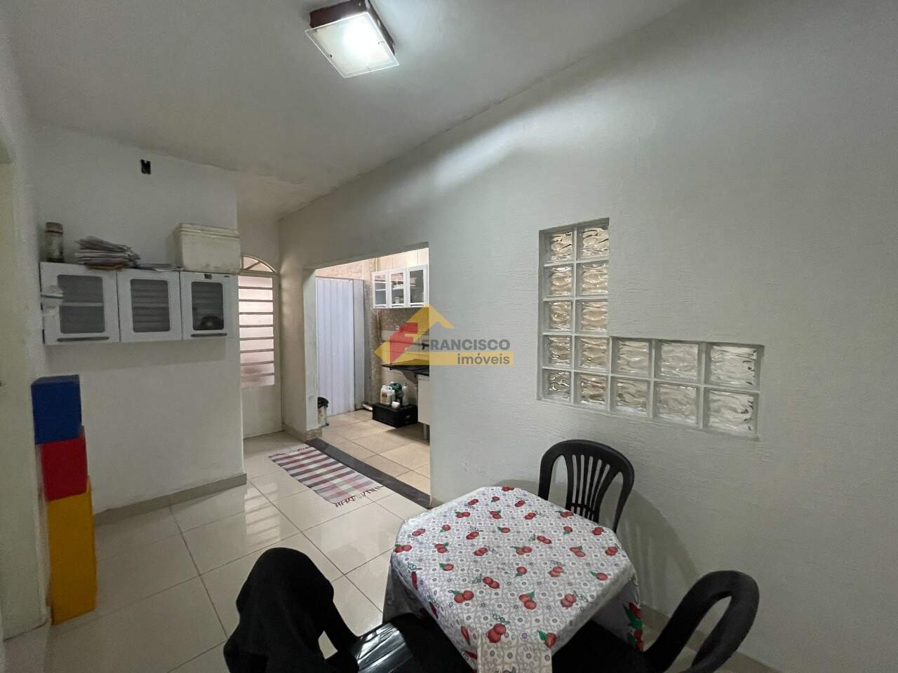 Casa Comercial para aluguel no Bom Pastor:
