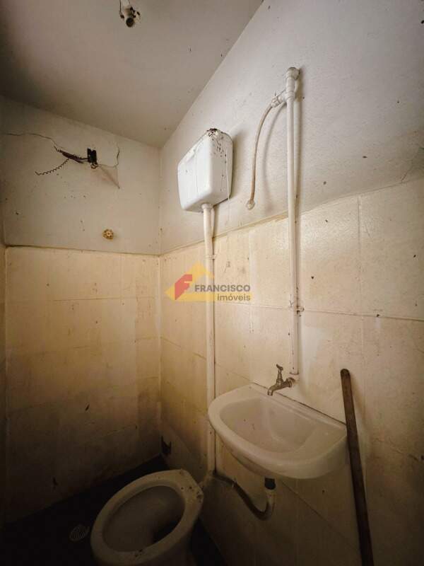 Casa Comercial para aluguel no Centro: