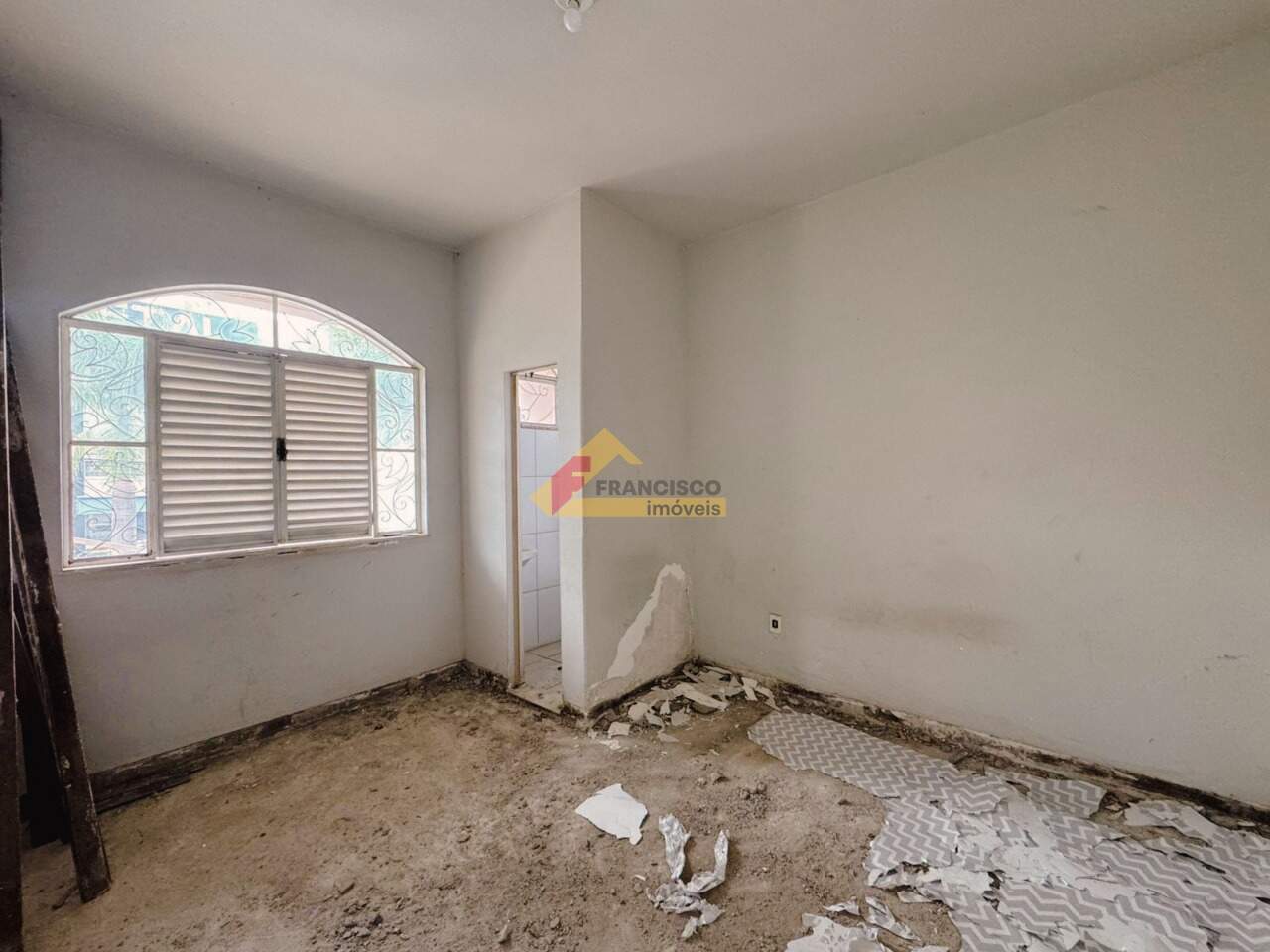 Casa Comercial para aluguel no Centro: