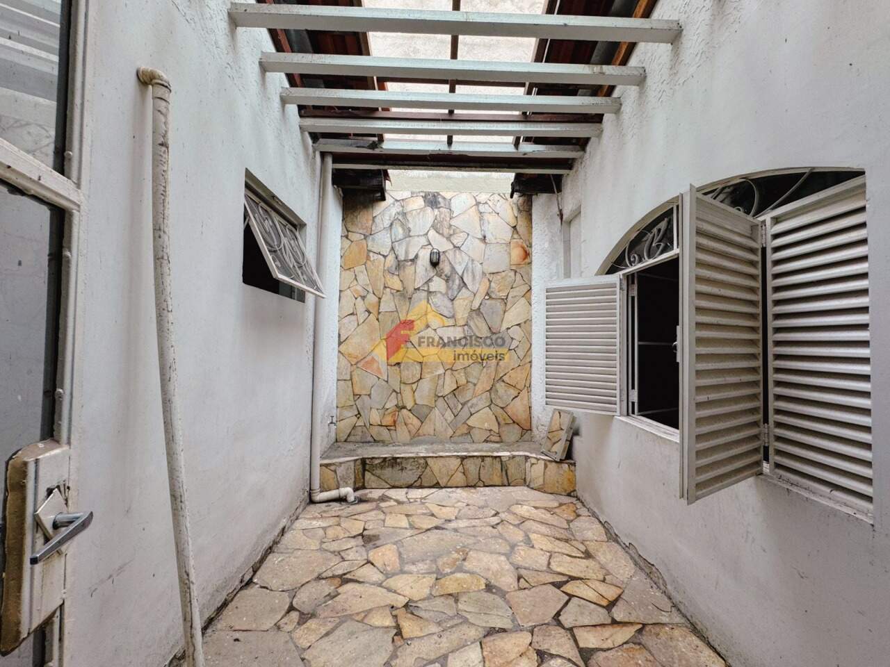 Casa Comercial para aluguel no Centro: