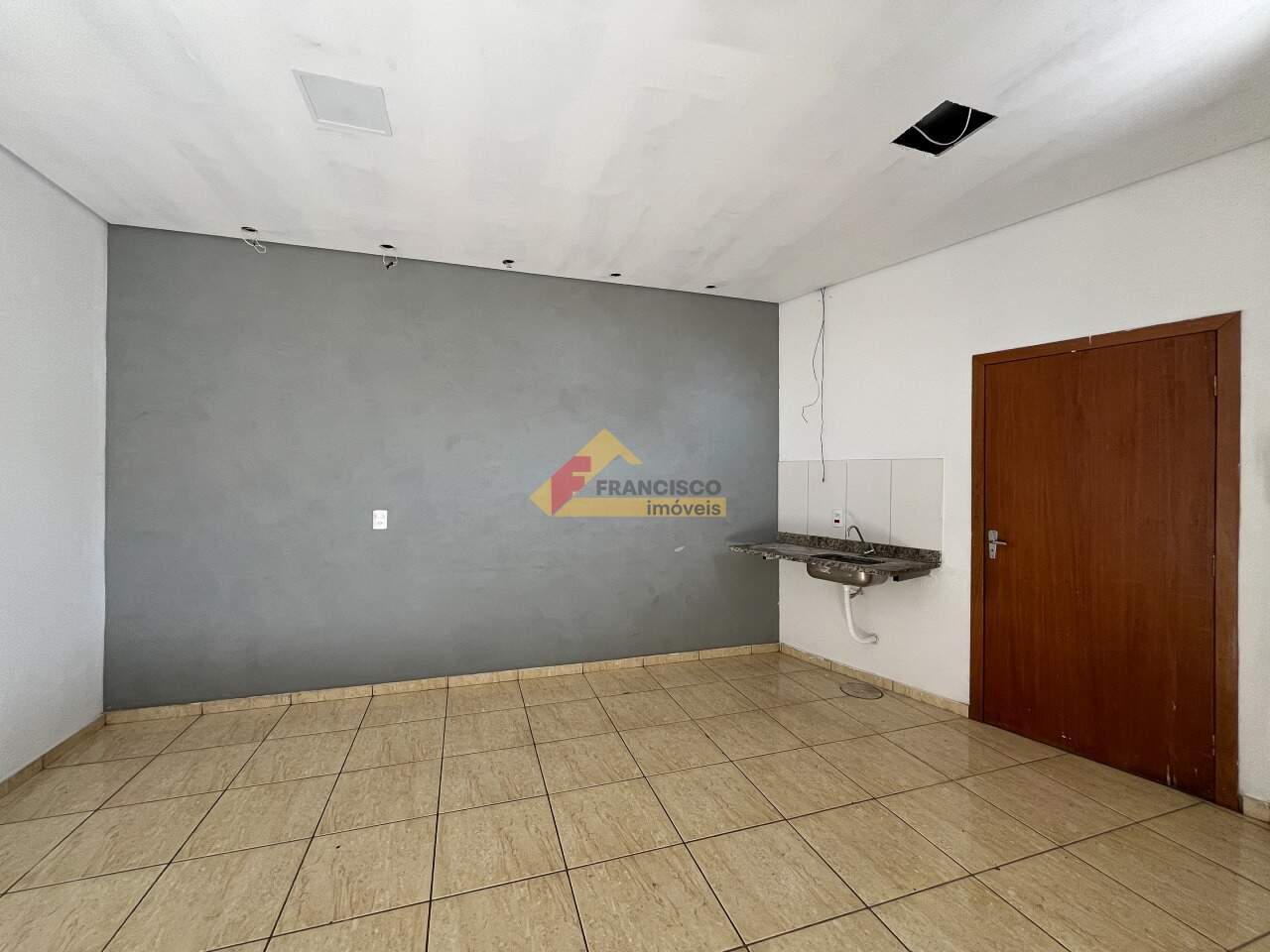 Loja para aluguel no Interlagos: