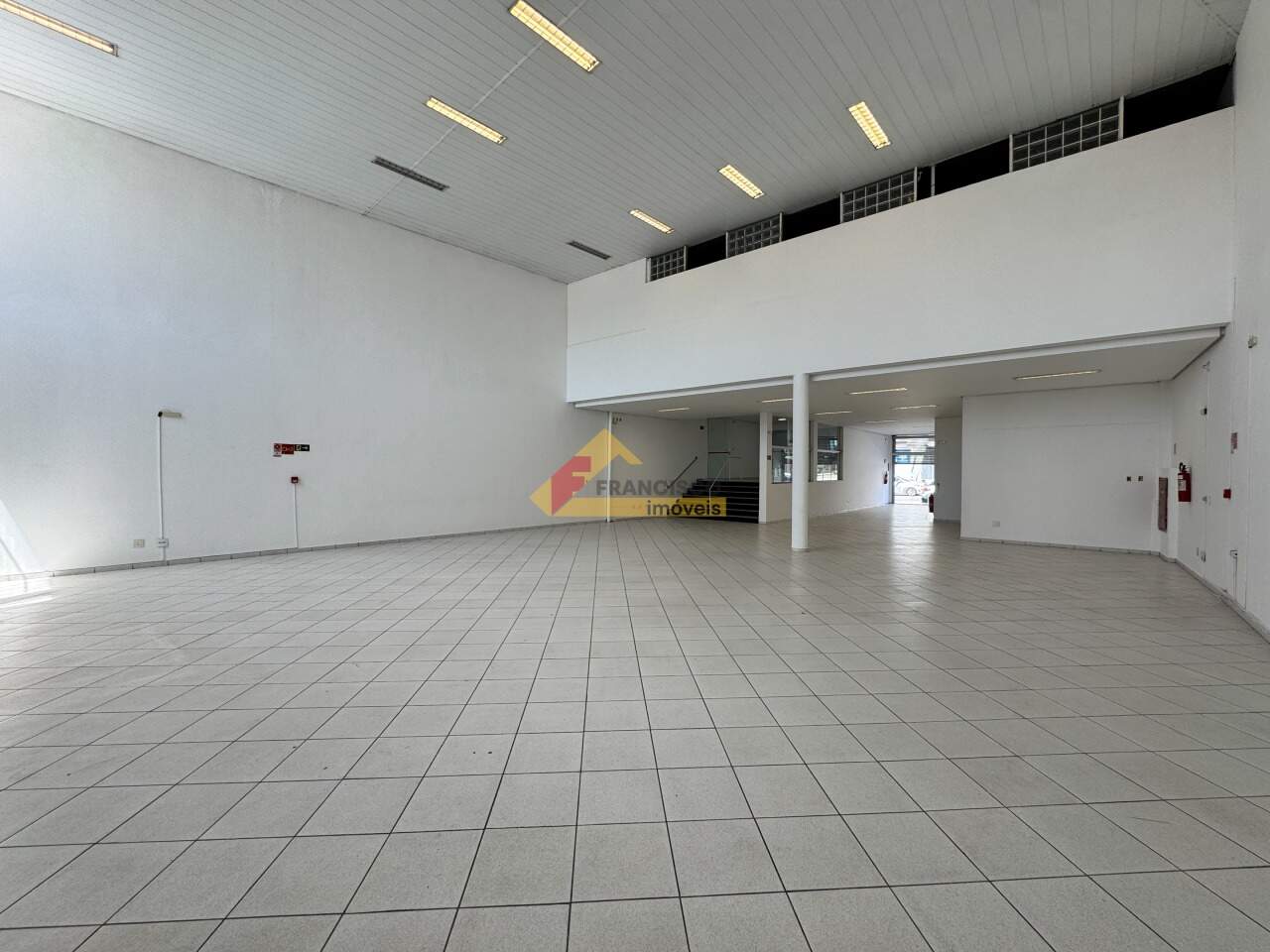 Loja para aluguel no Centro: