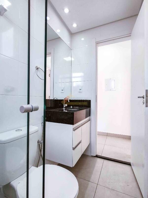 Apartamento para aluguel no Manoel Valinhas: