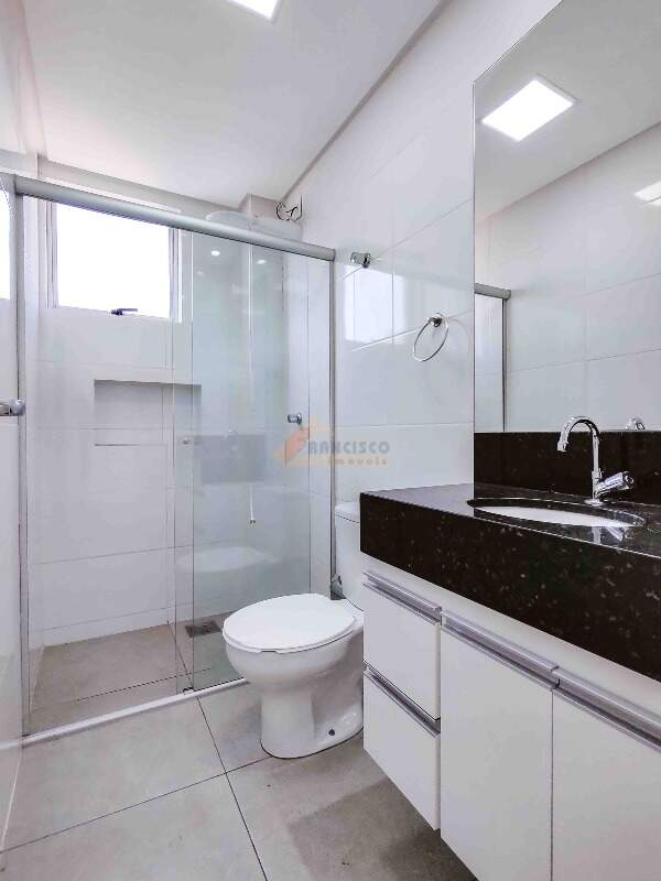 Apartamento para aluguel no Manoel Valinhas: