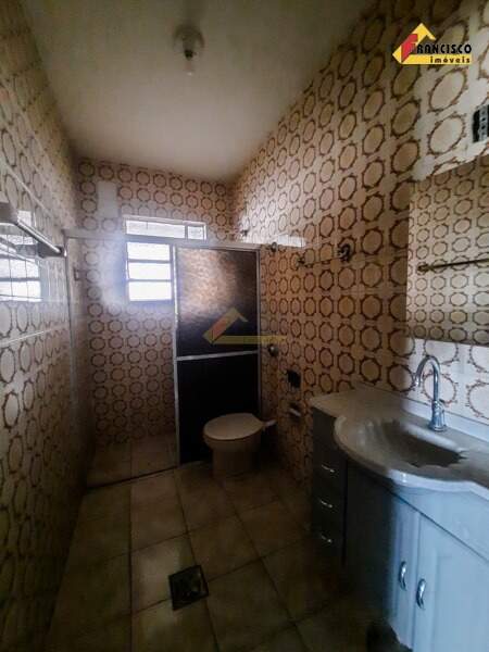 Casa para aluguel no Santa Tereza: