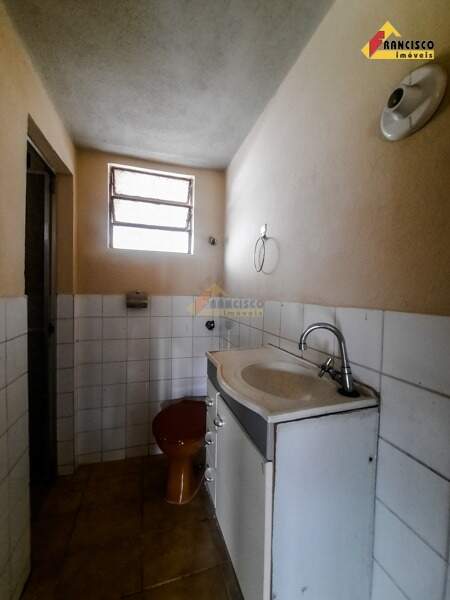 Casa para aluguel no Santa Tereza: