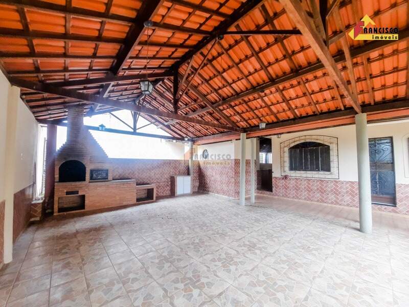 Casa para aluguel no Santa Tereza: