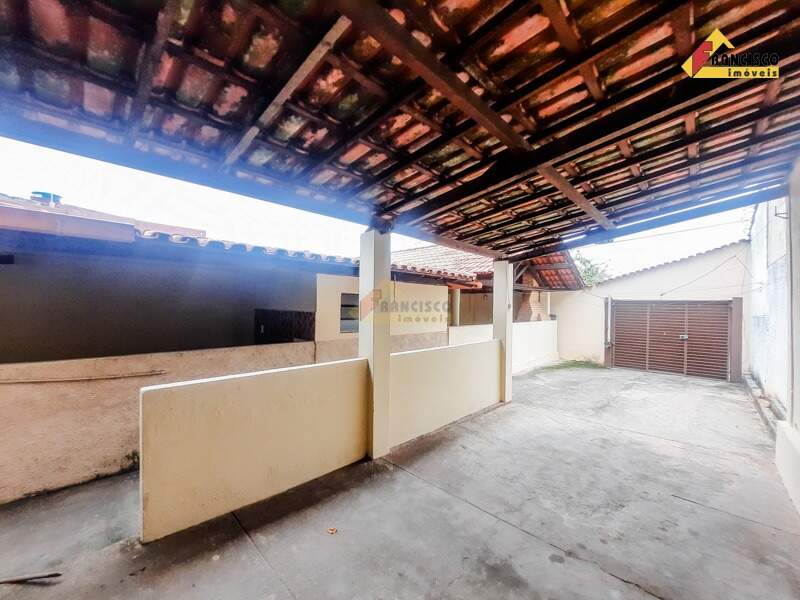 Casa para aluguel no Santa Tereza: