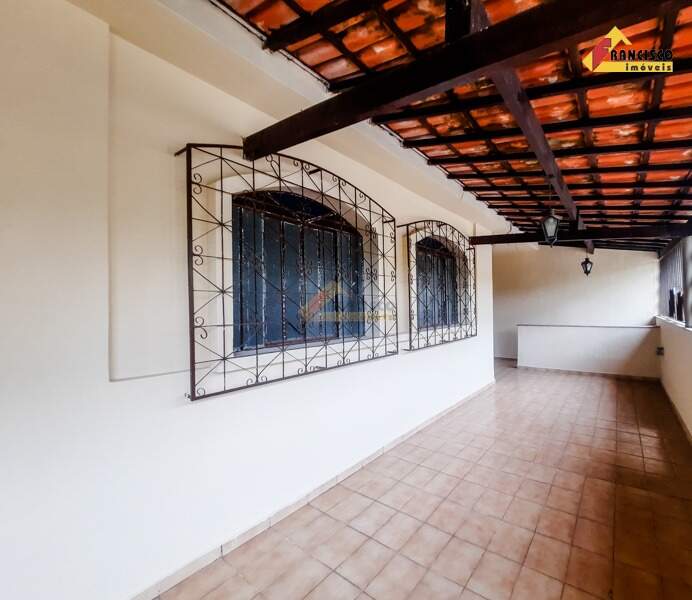 Casa para aluguel no Santa Tereza: