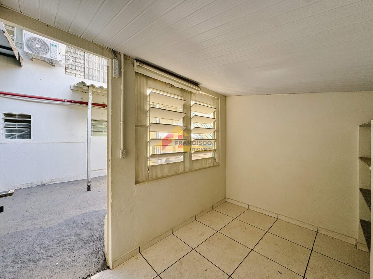 Casa Comercial para aluguel no Centro: