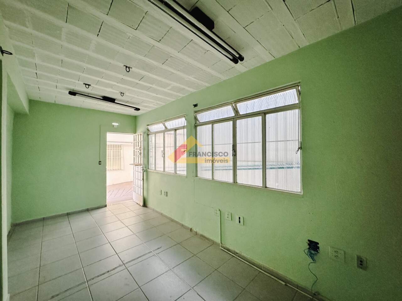 Casa Comercial para aluguel no Centro: