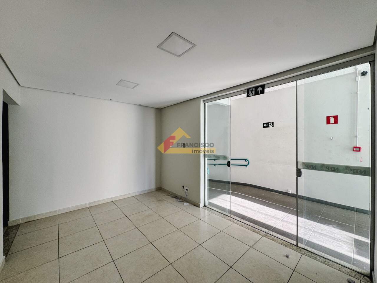 Casa Comercial para aluguel no Centro: