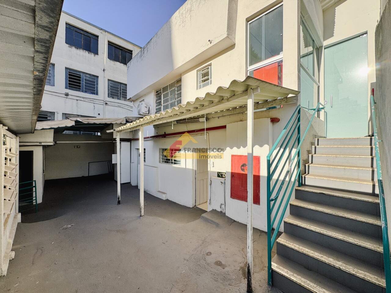 Casa Comercial para aluguel no Centro: