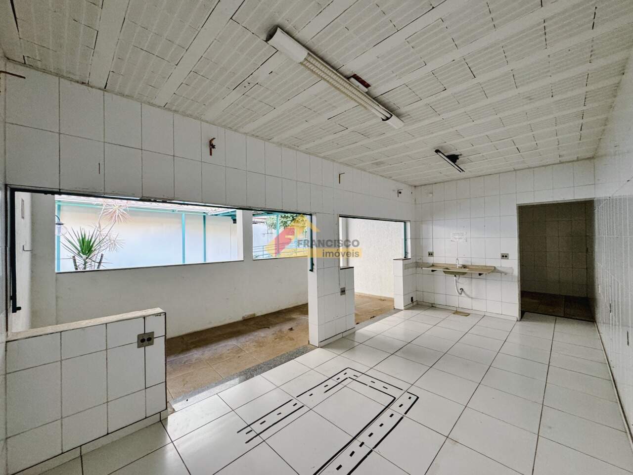 Casa Comercial para aluguel no Centro: