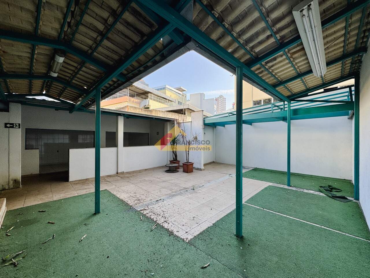 Casa Comercial para aluguel no Centro:
