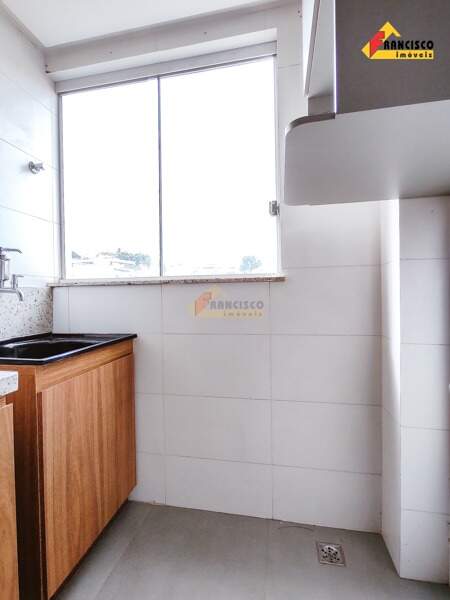 Apartamento para aluguel no Sagrada Família: