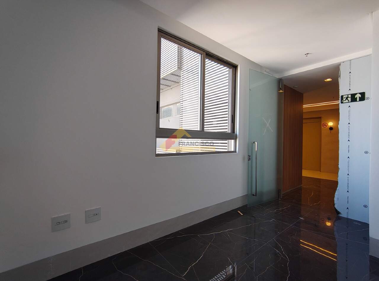 Sala para aluguel no Centro: