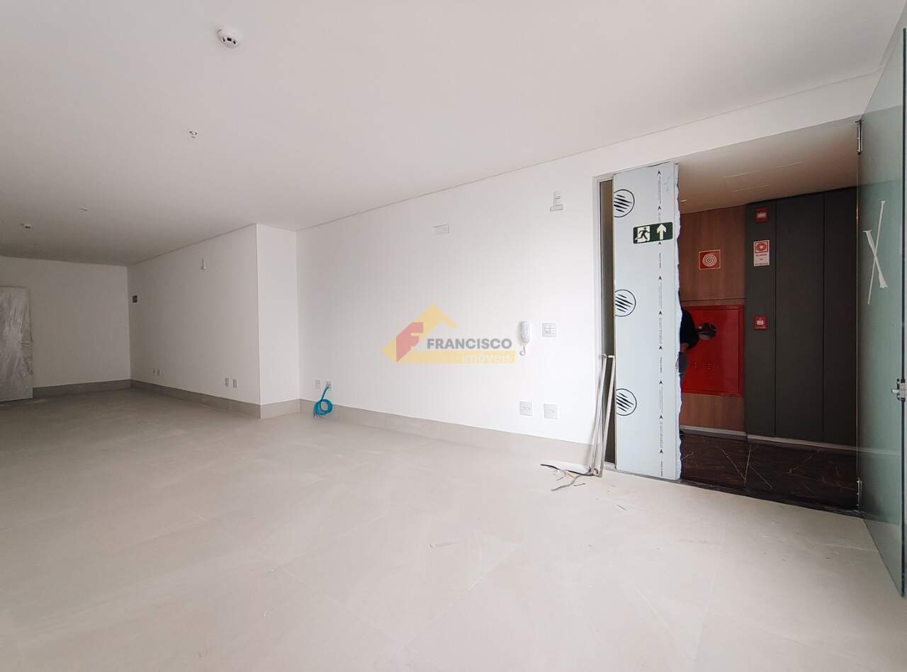 Sala para aluguel no Centro: