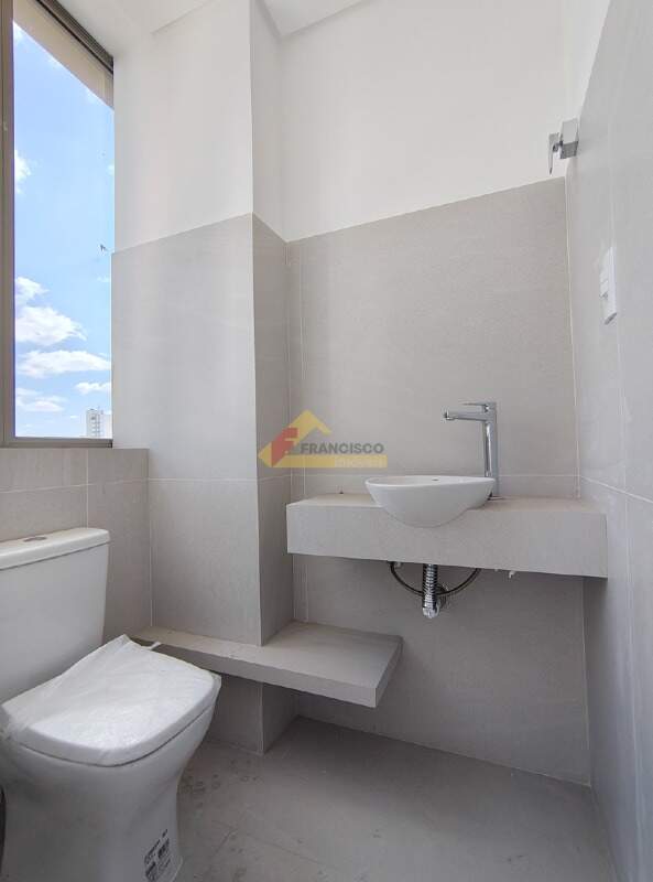 Sala para aluguel no Centro: