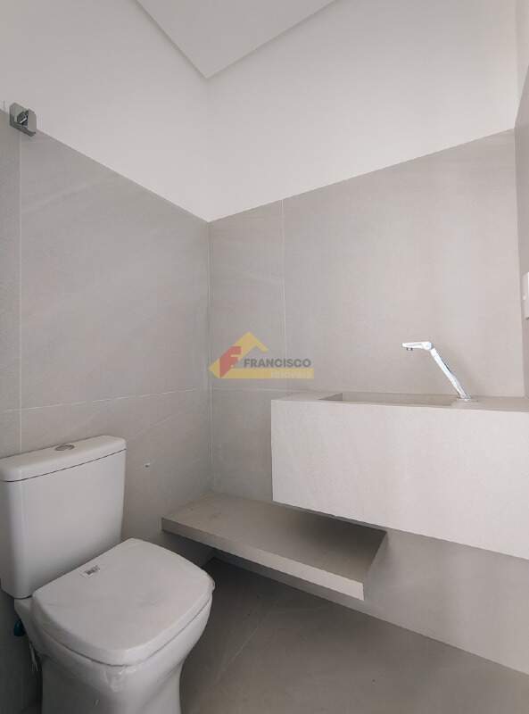 Sala para aluguel no Centro: