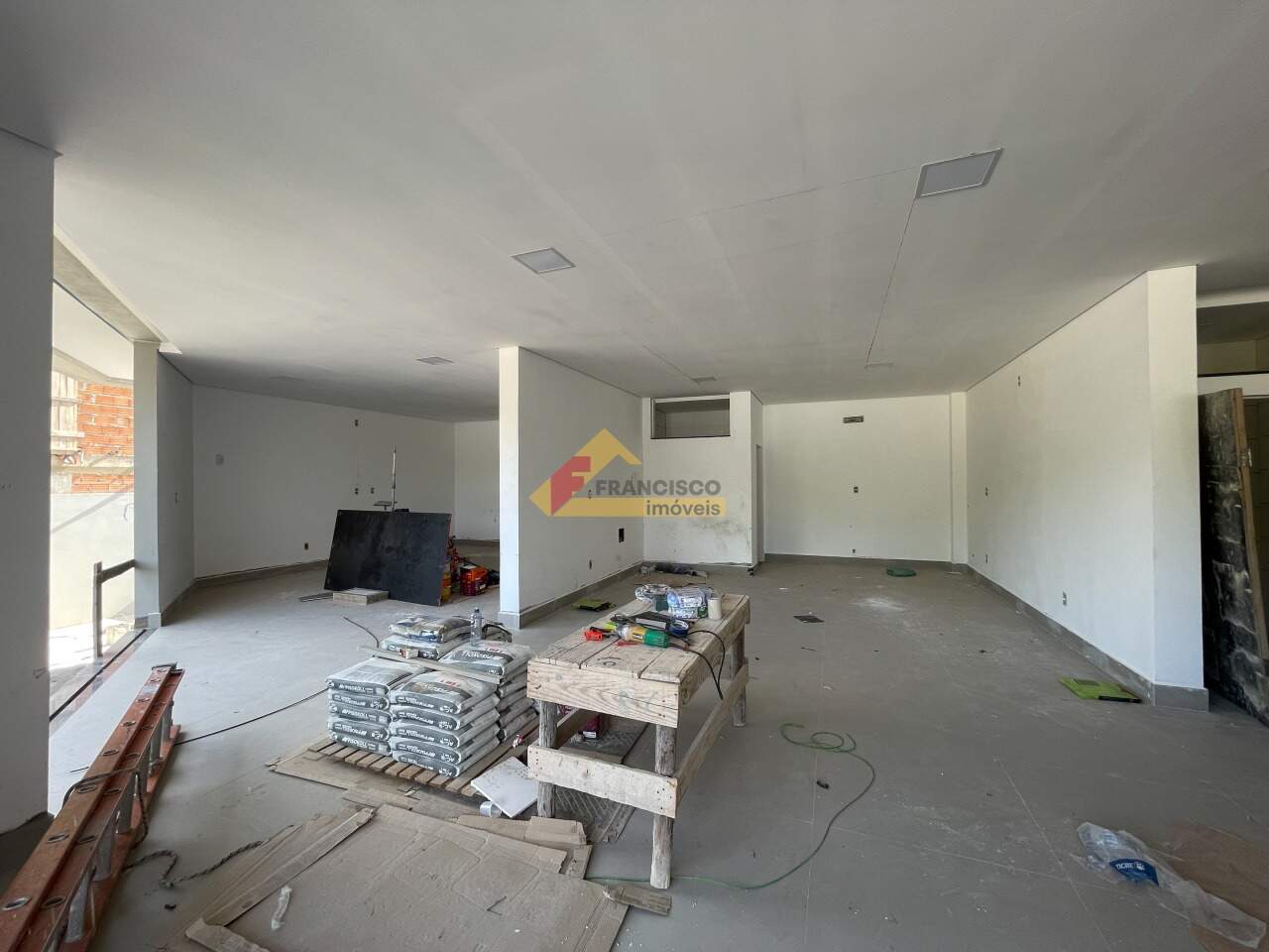 Loja para aluguel no Bom Pastor: